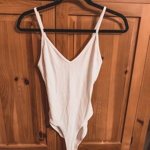💋FOREVER 21 WHITE BODYSUIT